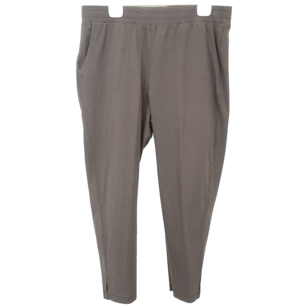 NWT‎ Zenergy Chicos Size 2 US 12/14 Deep Olive Tapered Knit Stretch Crop Pants